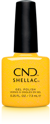 CND SHELLAC CATCHING LIGHT